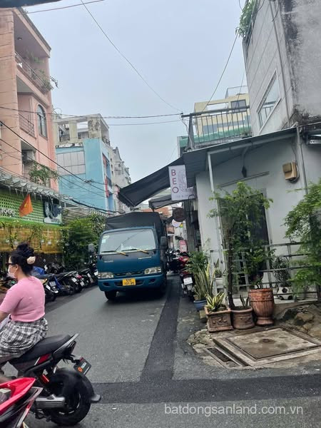 BÁN NHÀ HẺM XE TẢI 6M – GIÁ 2 TỈ 650 ( thương lượng nhẹ )